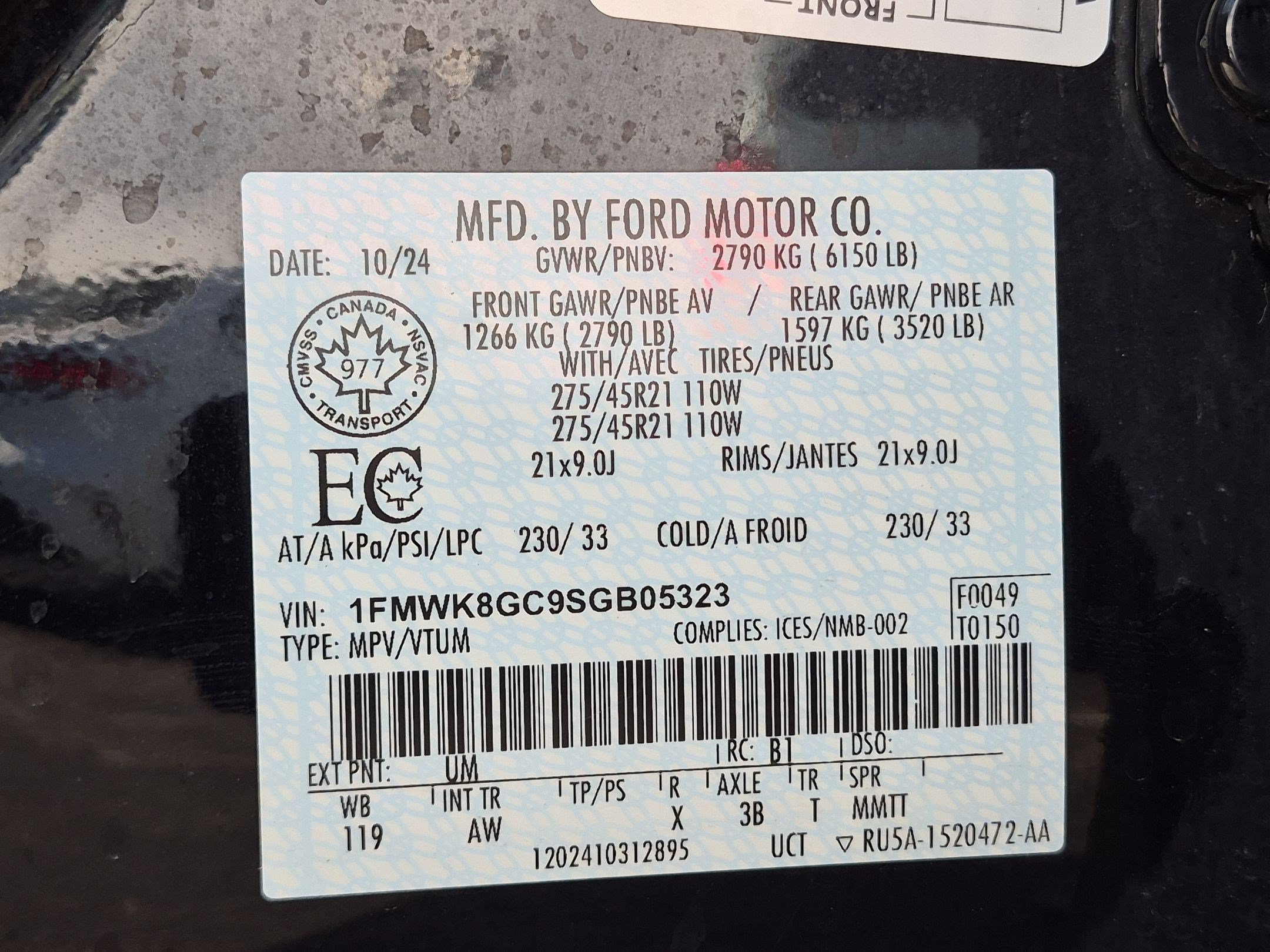 Certified 2025 Ford Explorer ST AWD/4WD image 37