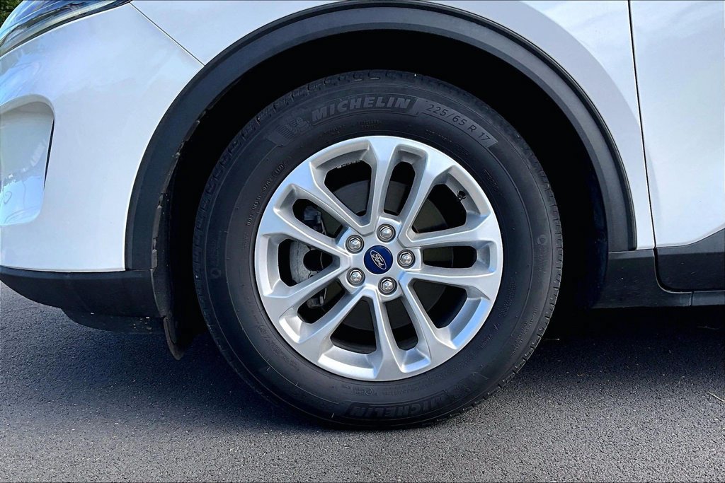 Certified 2022 Ford Escape SE w/ Convenience Package FWD image 8