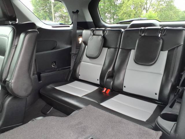 Certified 2022 Ford Explorer XLT w/ Equipment Group 202A AWD/4WD image 22