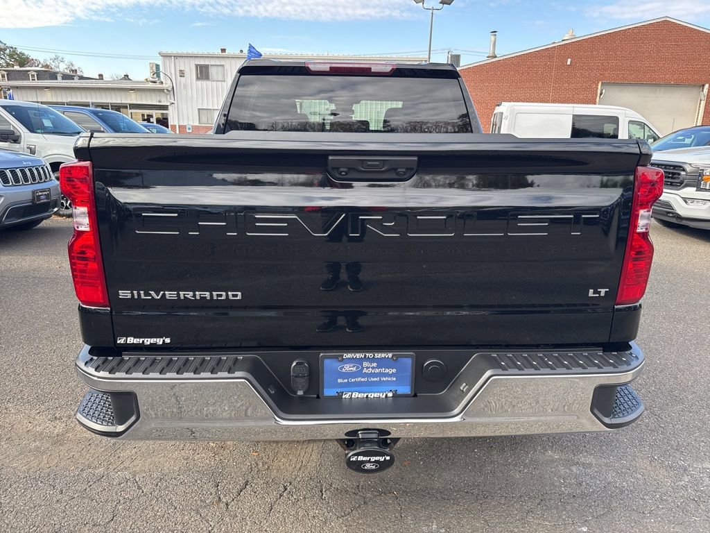 Used 2022 Chevrolet Silverado 1500 LT image 4
