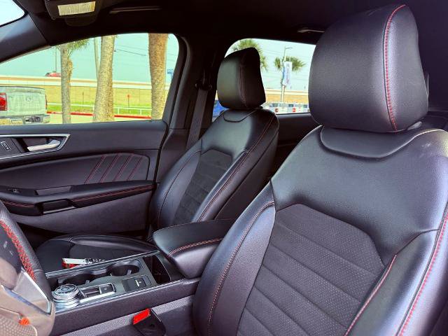 Certified 2024 Ford Edge ST-Line AWD/4WD image 19
