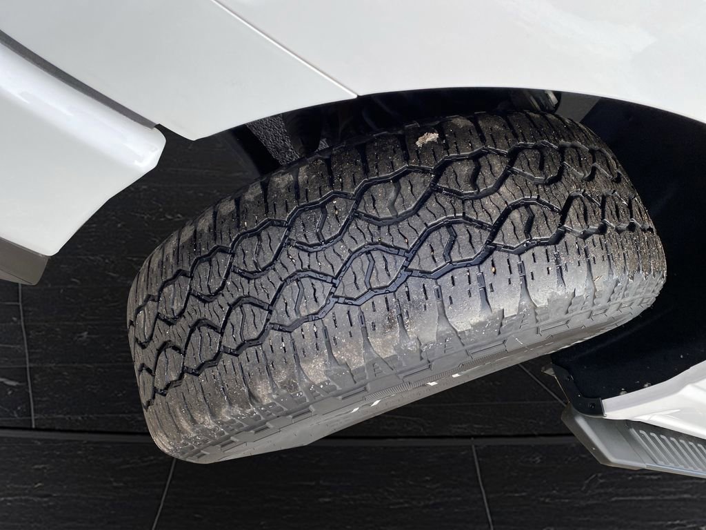 Certified 2022 Ford F150 XLT w/ Equipment Group 302A High image 50