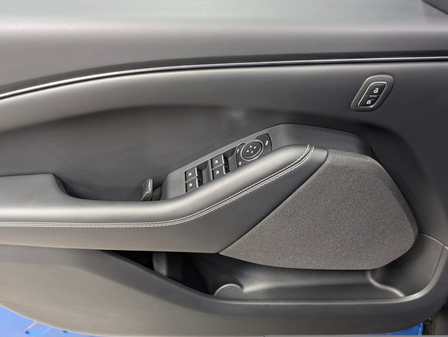 Certified 2025 Ford Mustang Mach-E Select RWD image 11