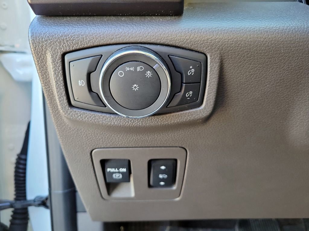 Certified 2021 Ford Expedition Max Limited image 26