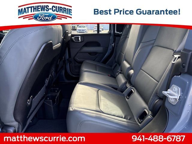 Used 2026 Jeep Gladiator Mojave image 12