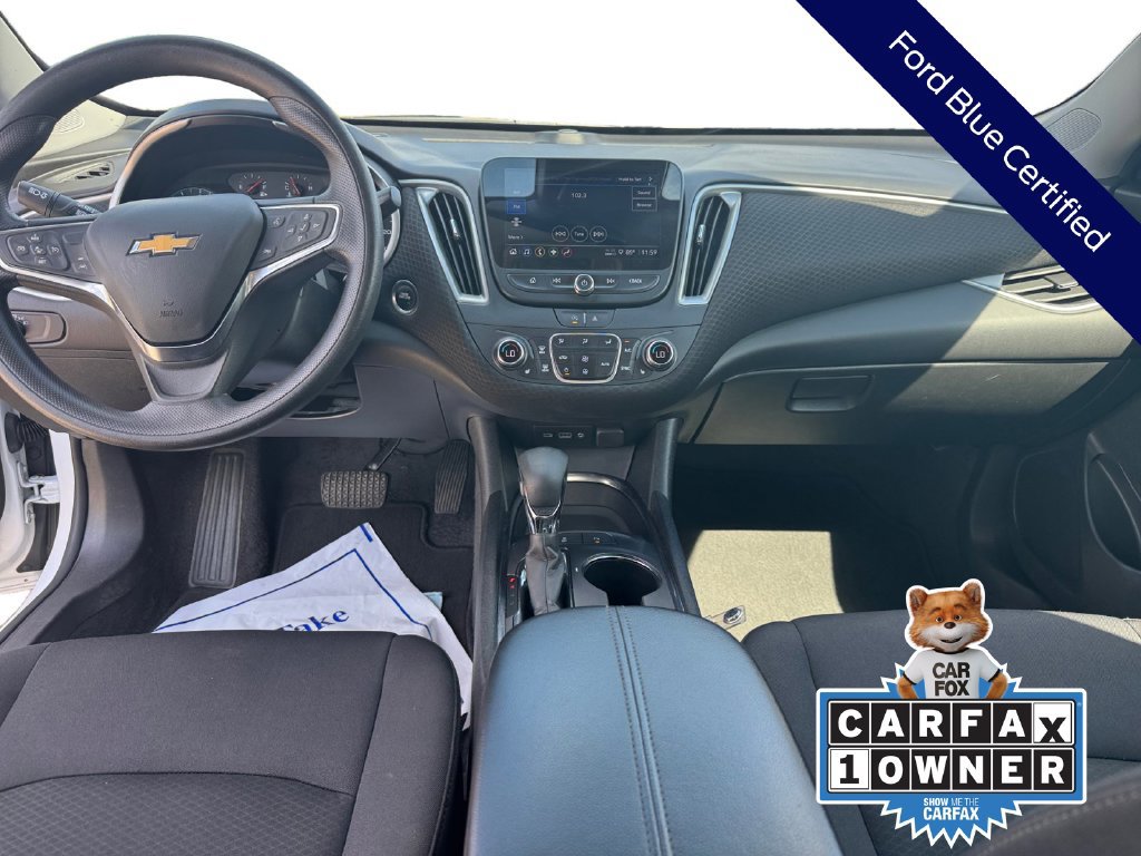 Used 2025 Chevrolet Malibu LT FWD image 14