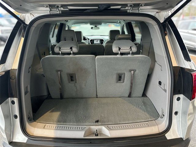 Used 2019 GMC Acadia SLE image 25