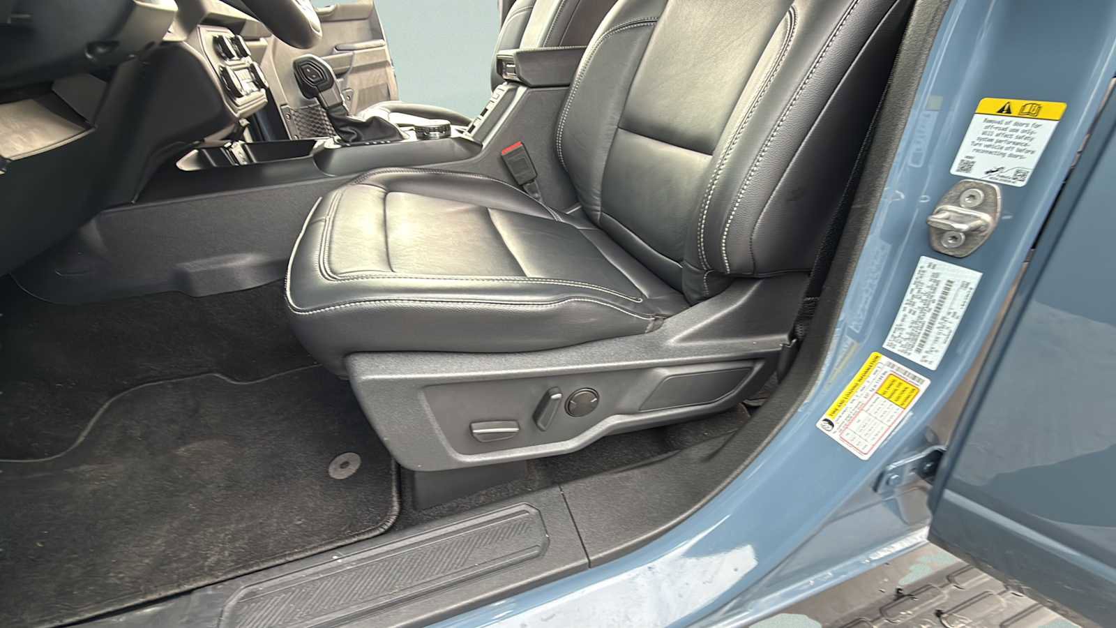 Certified 2025 Ford Bronco Outer Banks image 21