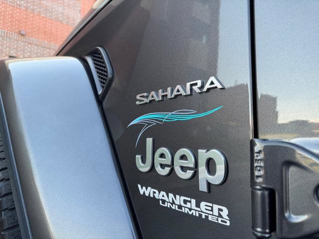 Used 2018 Jeep Wrangler Unlimited Sahara image 30