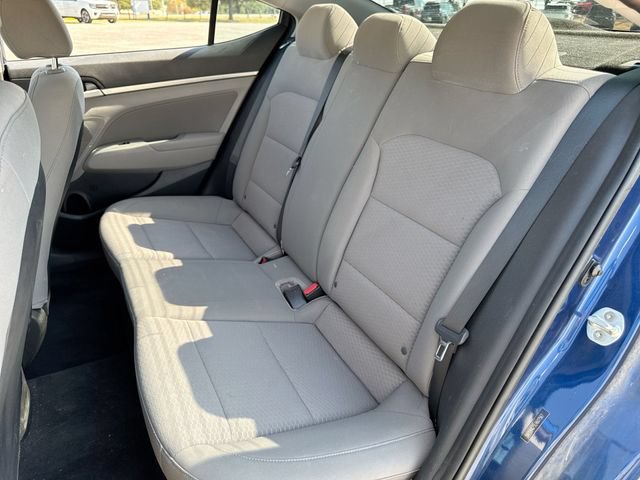 Used 2020 Hyundai Elantra Value Edition w/ Winter Weather Package FWD image 22