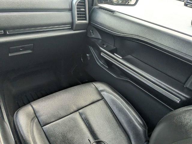 Certified 2021 Ford Expedition XLT RWD image 19