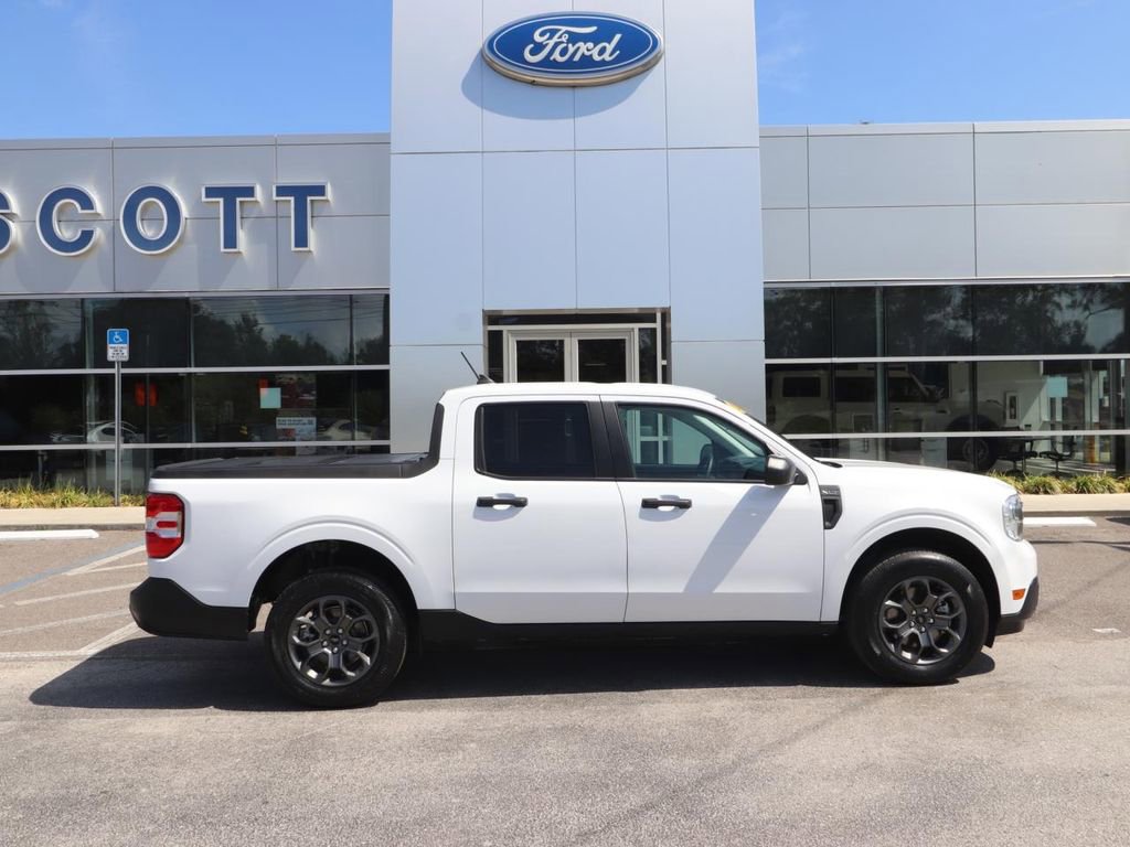 Certified 2022 Ford Maverick XLT w/ Equipment Group 300A Standard AWD/4WD image 16