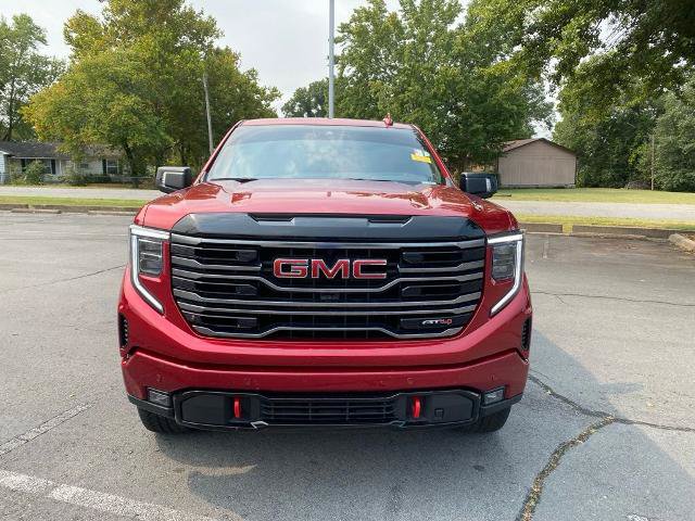 Used 2025 GMC Sierra 1500 AT4 w/ AT4 Premium Package AWD/4WD image 2