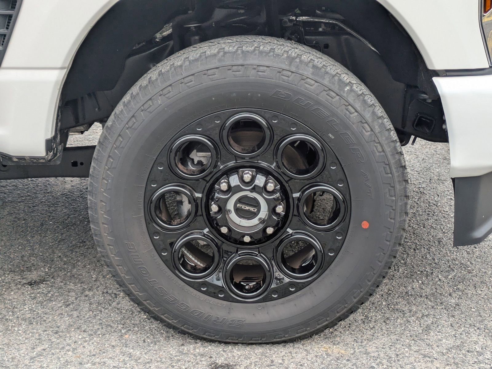 Certified 2026 Ford F250 Lariat w/ Black Appearance Package image 12