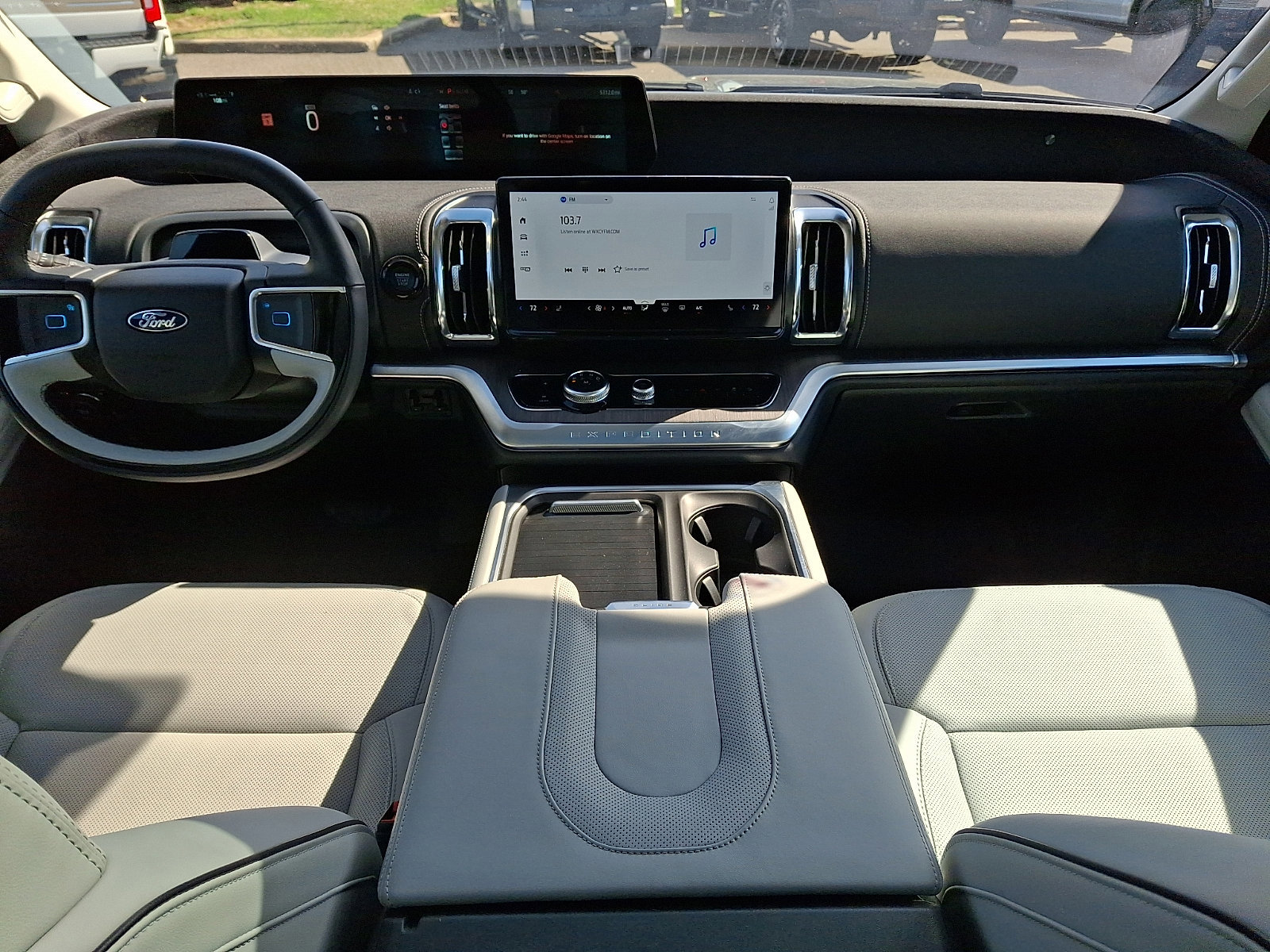 Certified 2025 Ford Expedition Max Platinum w/ Platinum Ultimate Package image 15