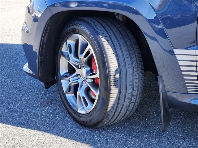 Used 2020 Jeep Grand Cherokee SRT image 31