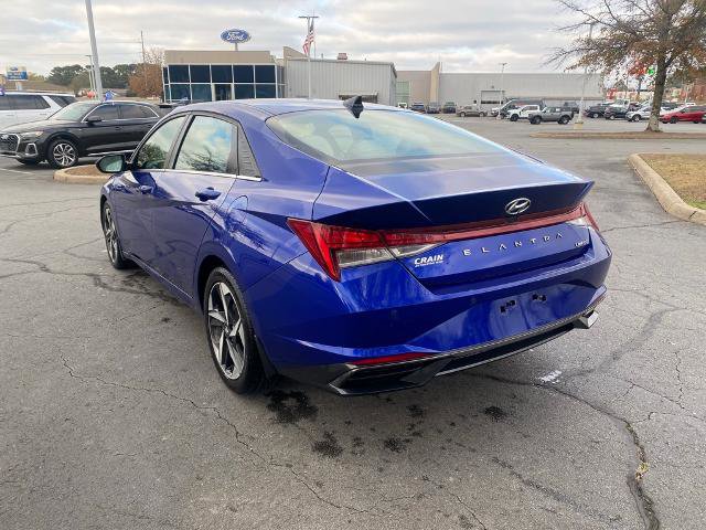 Used 2022 Hyundai Elantra Limited image 5