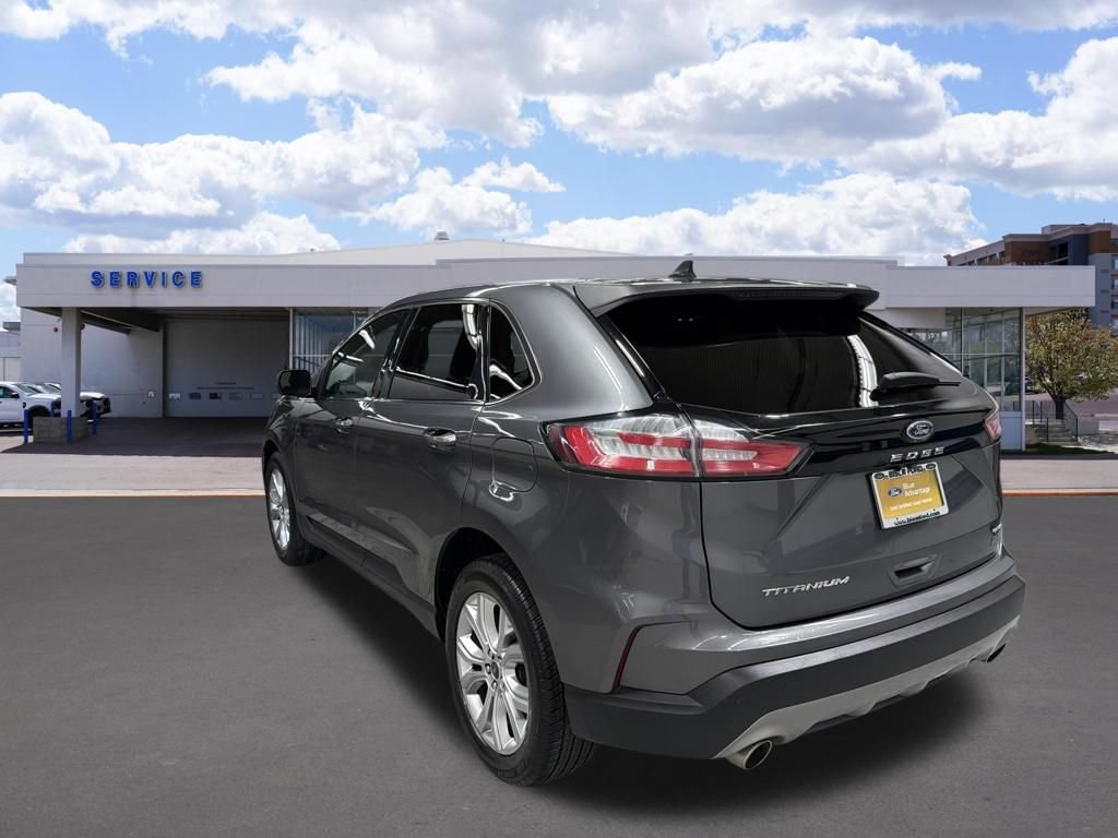 Certified 2022 Ford Edge Titanium AWD/4WD image 5