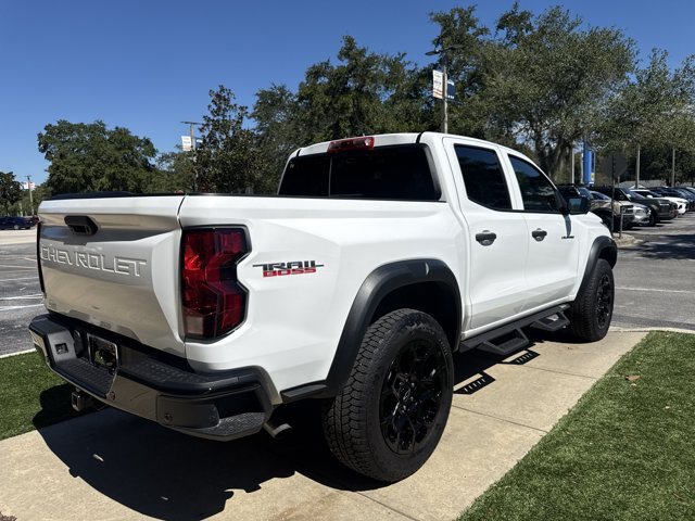 Used 2026 Chevrolet Colorado Trail Boss AWD/4WD image 2