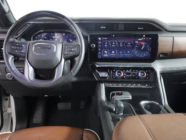 Used 2023 GMC Sierra 1500 Denali Ultimate AWD/4WD image 13