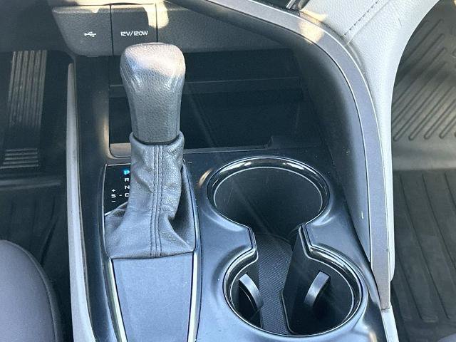 Used 2020 Toyota Camry LE FWD image 16