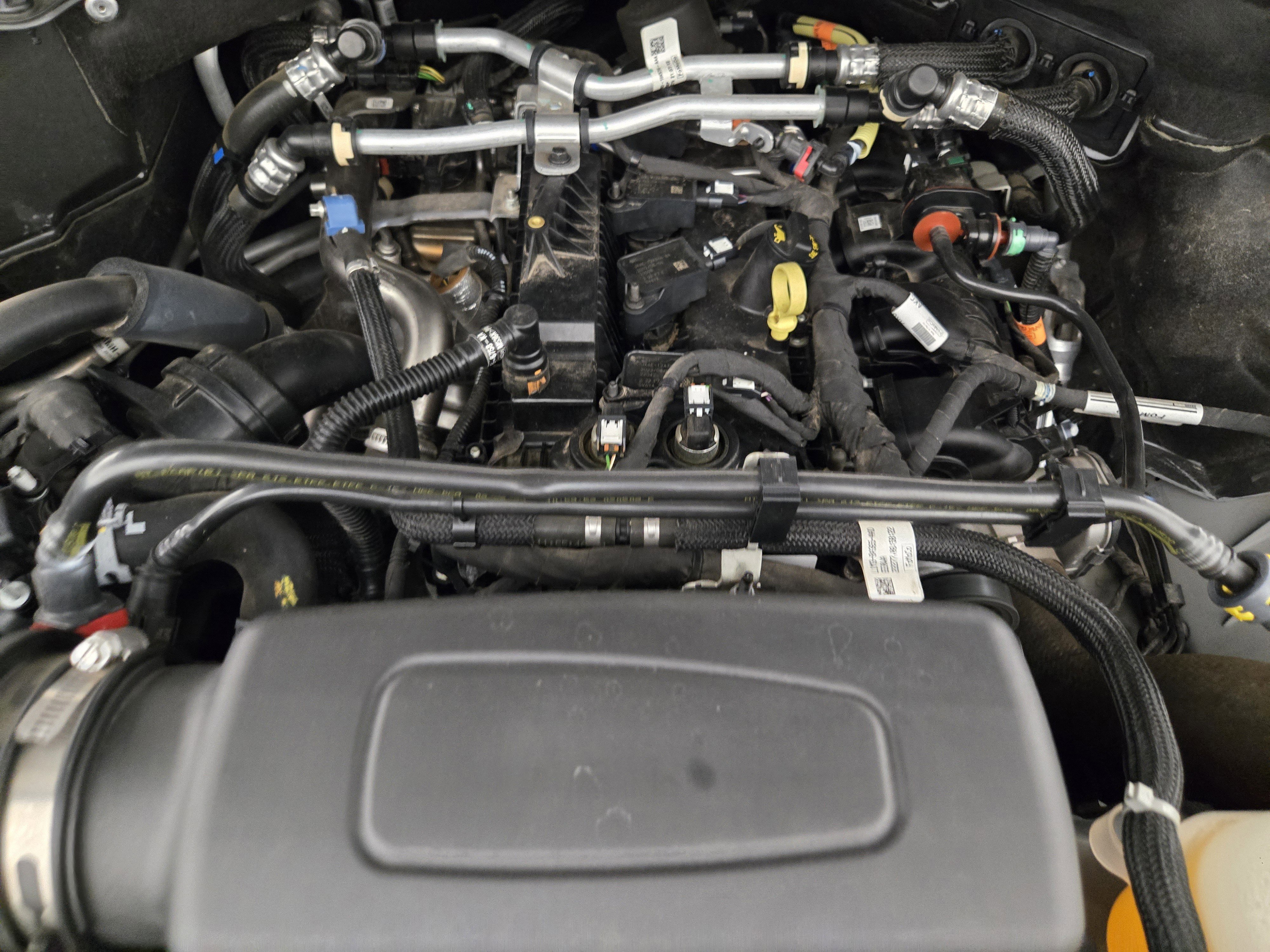 Certified 2022 Ford Explorer XLT RWD image 30