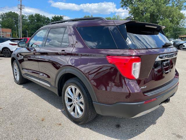 Certified 2023 Ford Explorer XLT w/ Equipment Group 202A AWD/4WD image 4