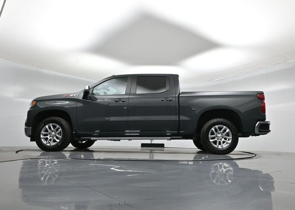 Used 2025 Chevrolet Silverado 1500 LT w/ Z71 Off-Road Package image 25