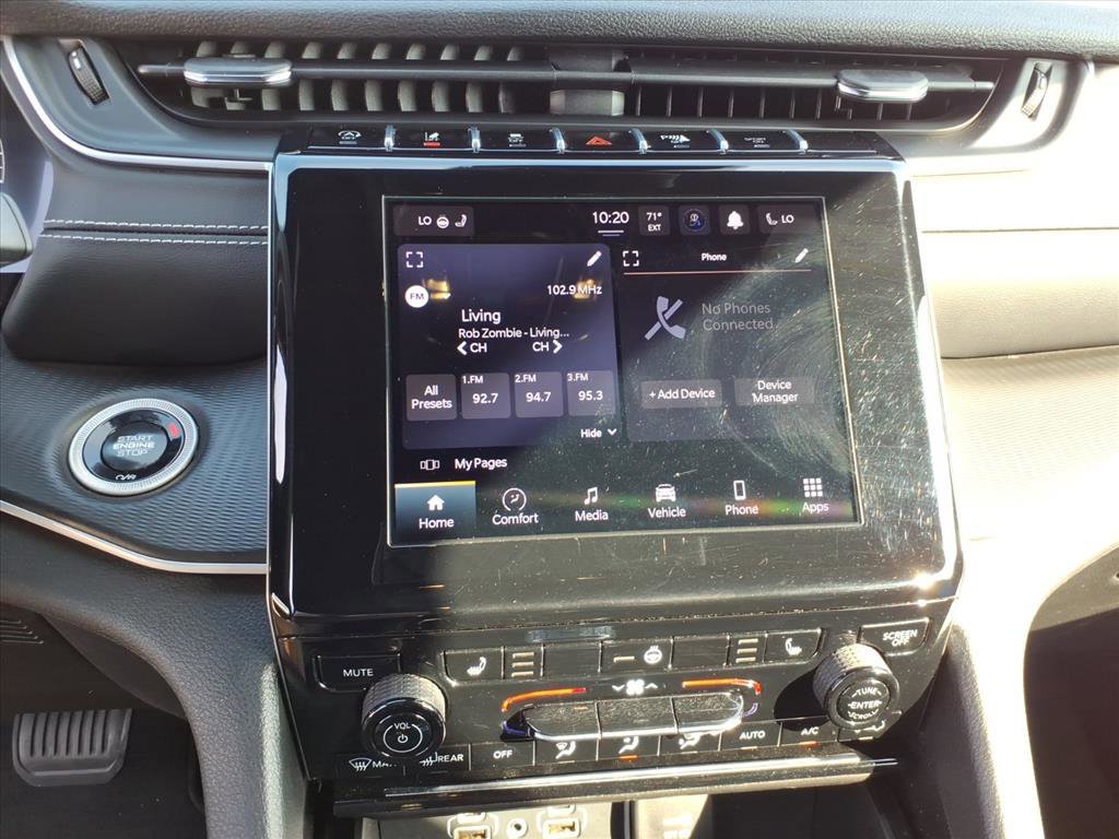 Used 2024 Jeep Grand Cherokee L Altitude image 18