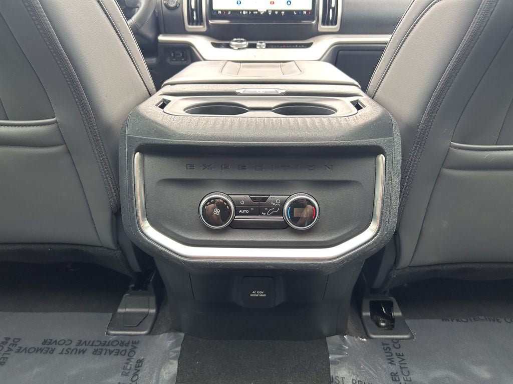 Certified 2025 Ford Expedition Active AWD/4WD image 44