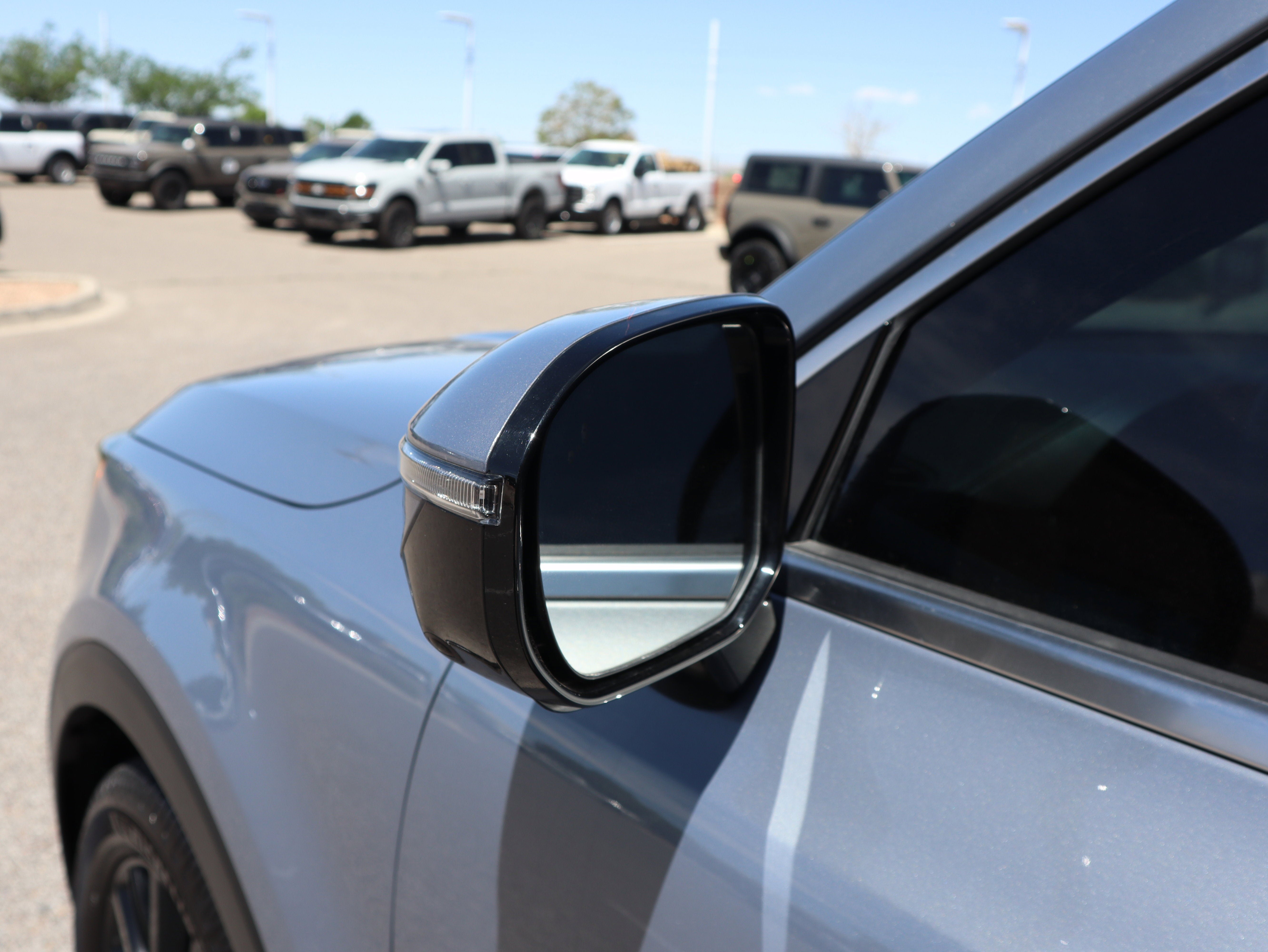 Used 2022 Kia Telluride SX FWD image 17