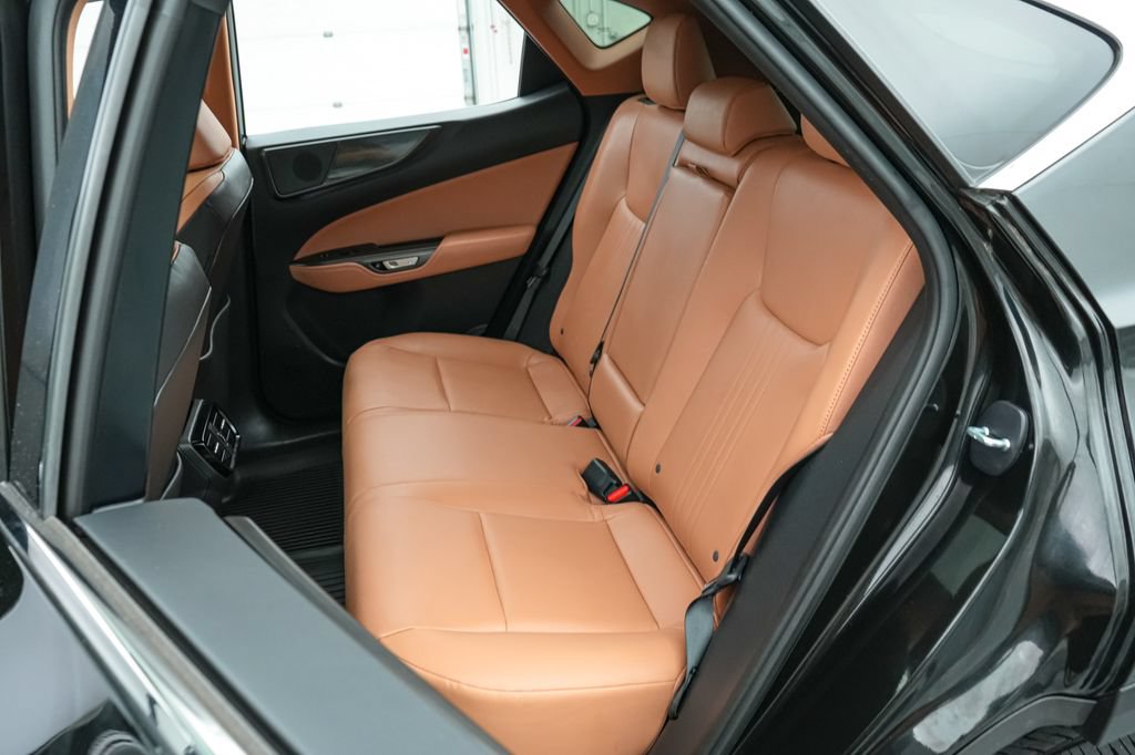 Used 2022 Lexus NX 350 AWD image 19