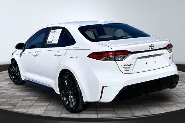 Used 2024 Toyota Corolla SE FWD image 2