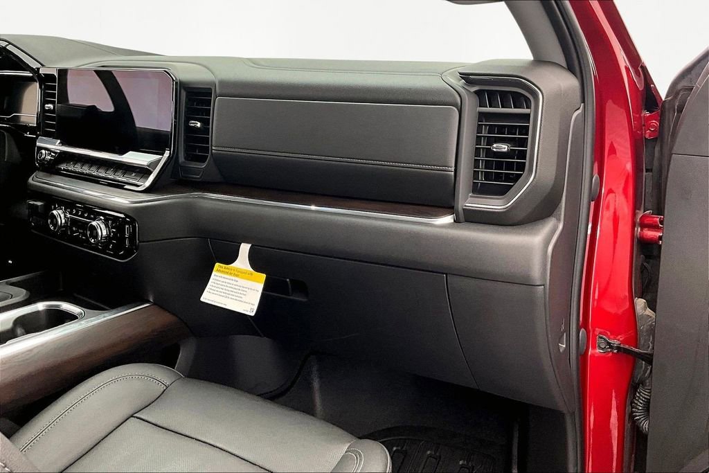 Used 2023 GMC Sierra 1500 SLT w/ SLT Premium Plus Package image 17