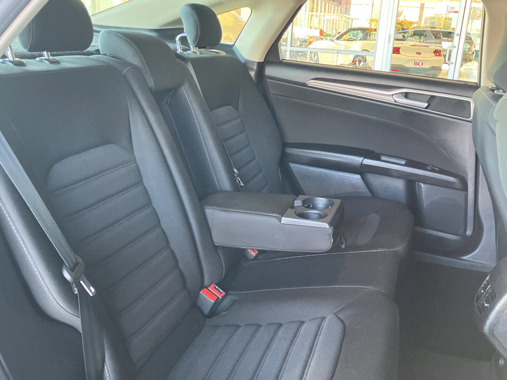 Certified 2019 Ford Fusion SE image 38
