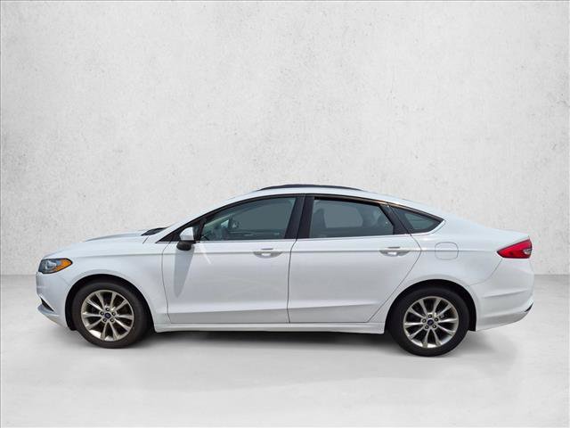 Certified 2017 Ford Fusion SE FWD image 8