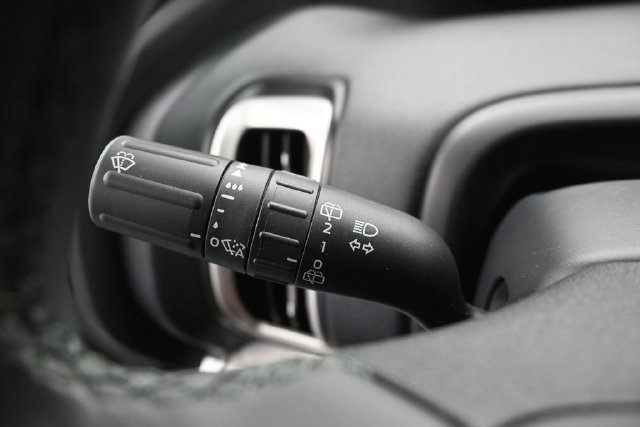 Certified 2025 Ford Expedition Active AWD/4WD image 18