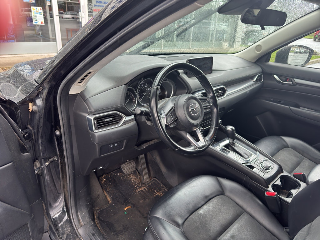 Used 2019 MAZDA CX-5 Touring image 7