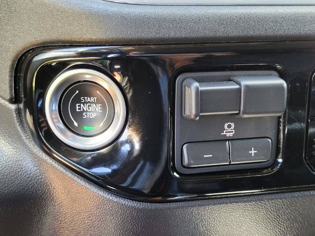 Used 2024 Chevrolet Silverado 1500 LT Trail Boss w/ Convenience Package II AWD/4WD image 22
