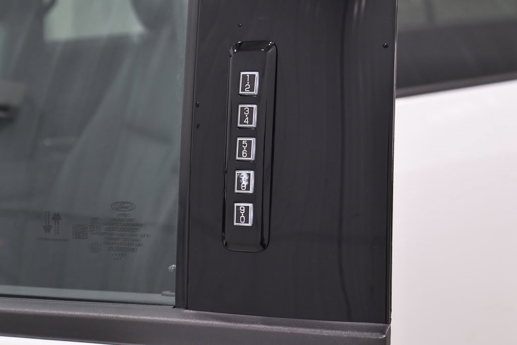 Certified 2020 Ford F150 Lariat w/ Equipment Group 502A Luxury image 39