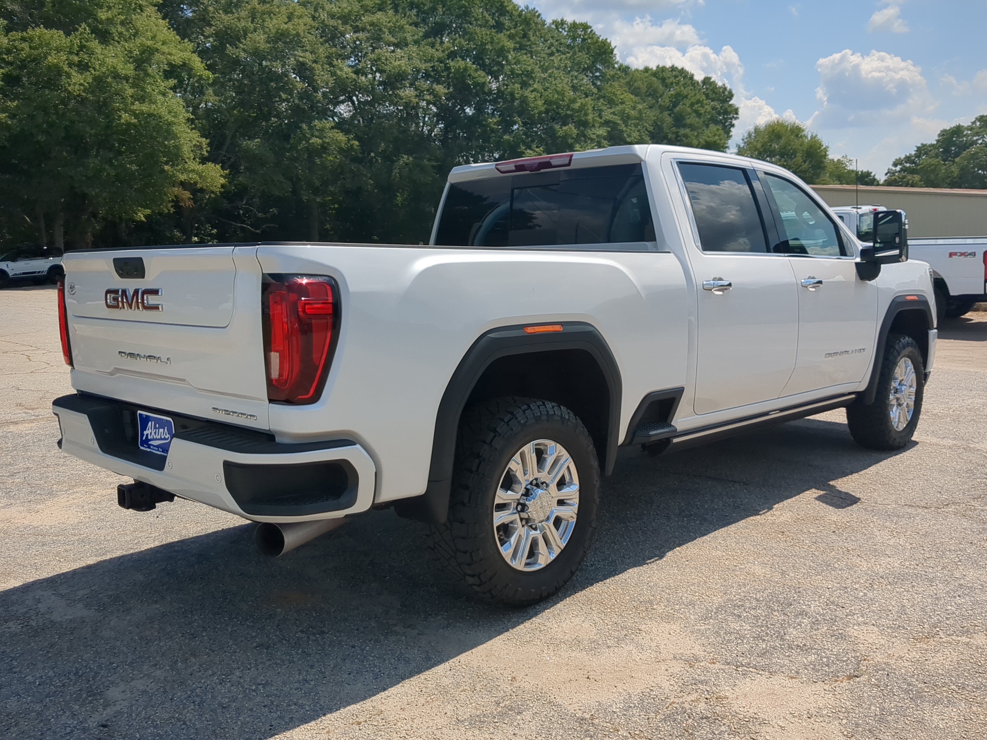 Used 2021 GMC Sierra 2500 Denali w/ Denali Ultimate Package AWD/4WD image 3