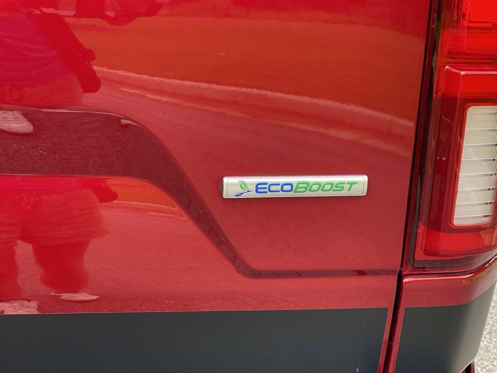 Certified 2019 Ford F150 XLT w/ Equipment Group 302A Luxury AWD/4WD image 5