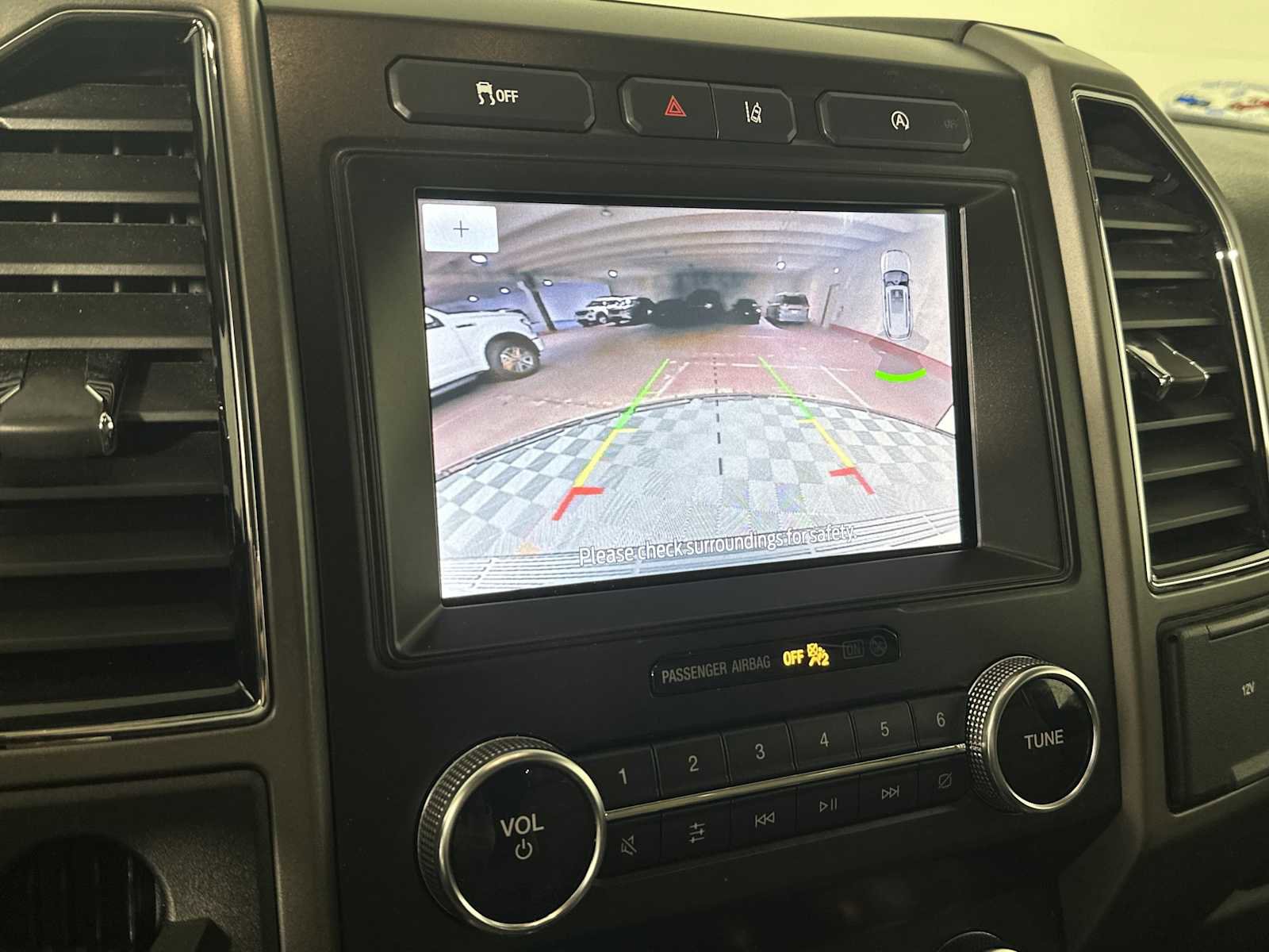 Certified 2020 Ford Expedition XLT RWD image 30