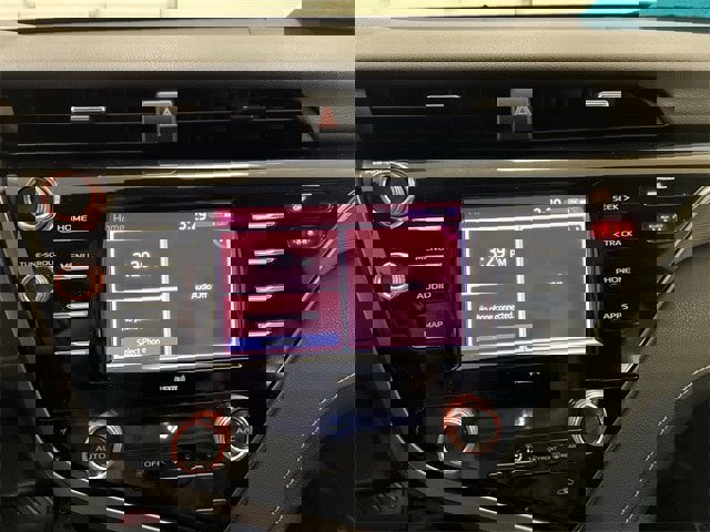 Used 2020 Toyota Camry SE image 13