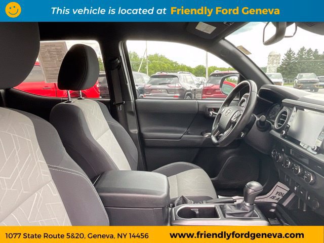 Used 2022 Toyota Tacoma TRD Sport AWD/4WD image 45