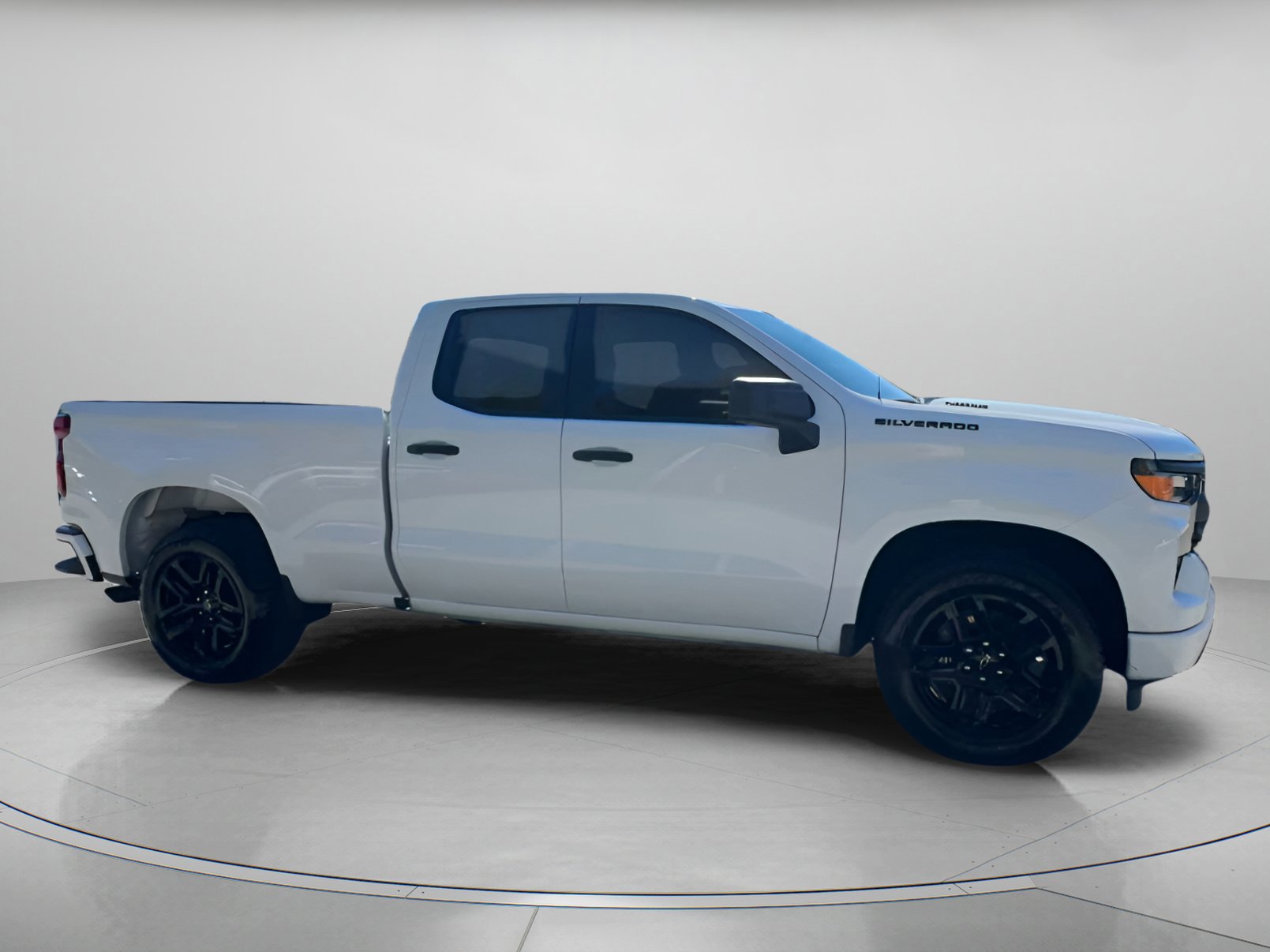 Used 2025 Chevrolet Silverado 1500 Custom w/ Turbomax Blackout Package image 29