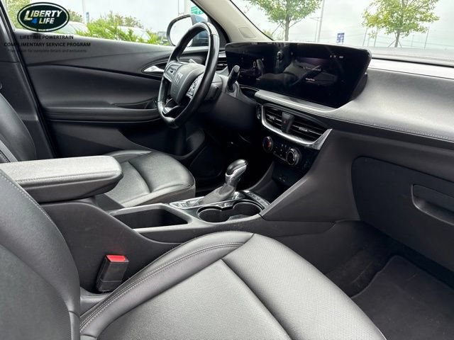 Used 2024 Buick Encore GX Sport Touring w/ Comfort Package AWD/4WD image 9