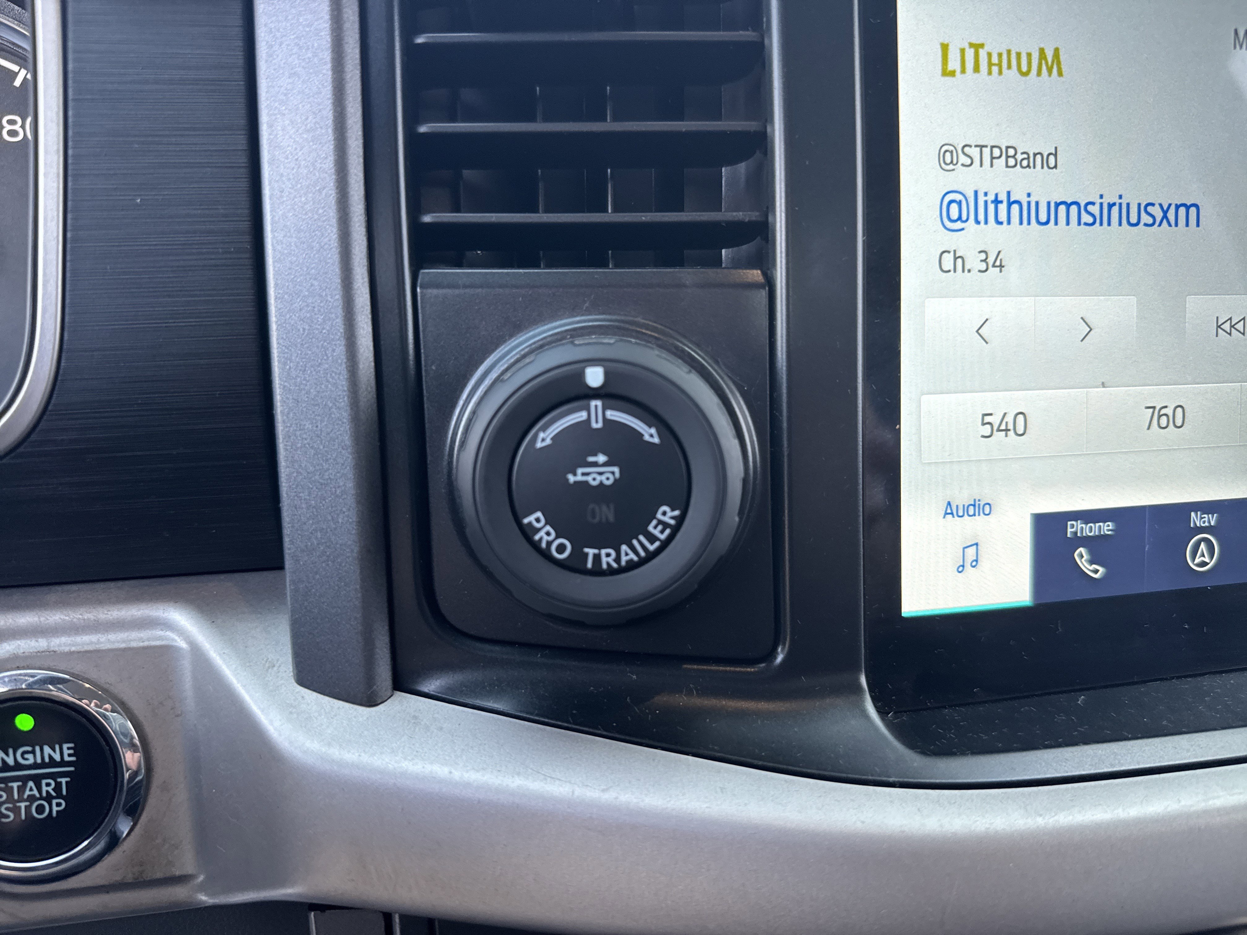 Certified 2022 Ford F150 XLT w/ Equipment Group 302A High image 39