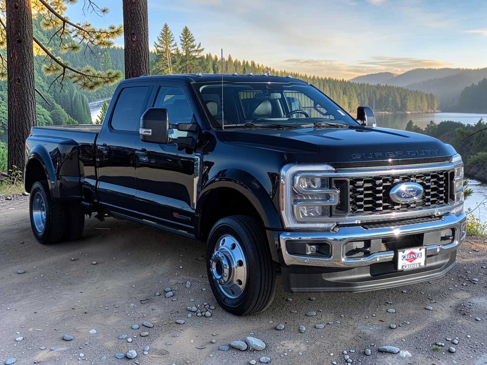 Certified 2024 Ford F450 Lariat w/ Lariat Ultimate Package AWD/4WD image 8