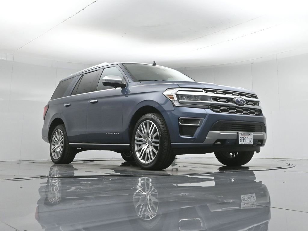 Certified 2023 Ford Expedition Platinum image 5